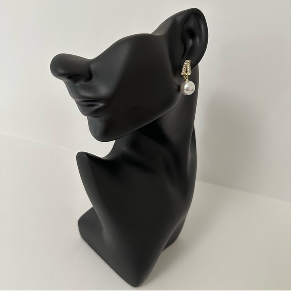 Gold and White Pearl Dangle Earrings - Picture 3 of 4